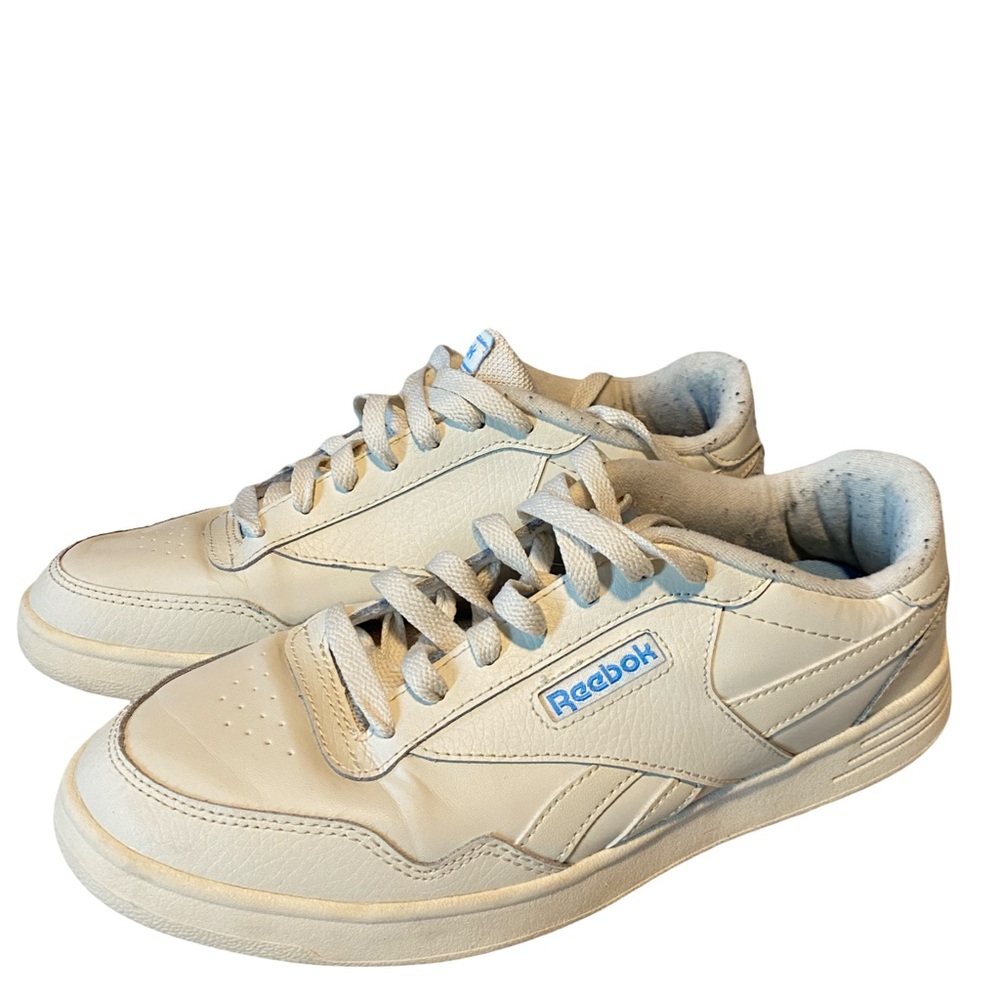 Vintage Reebok Cream and Blue Casual Sneakers